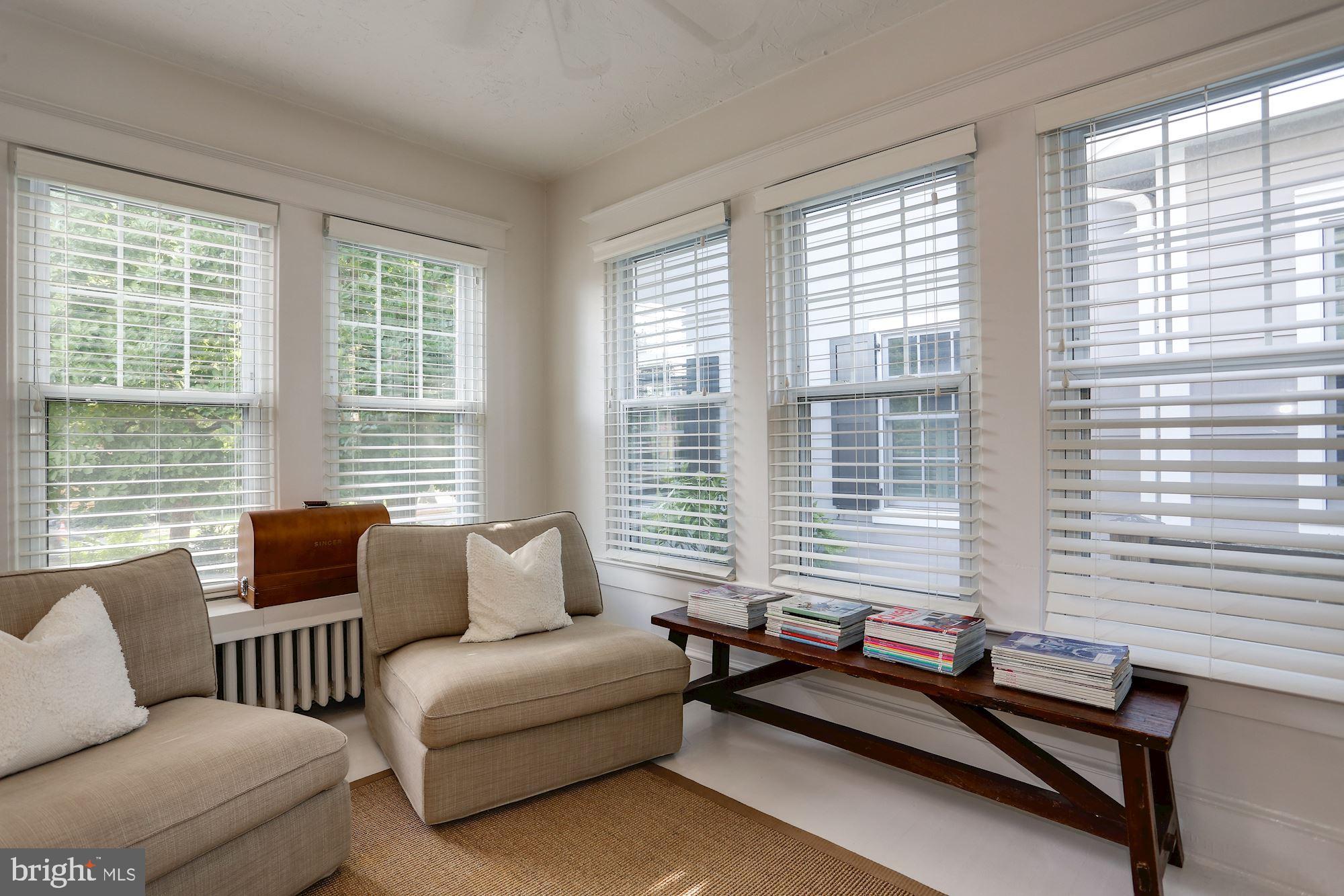 ROSEMONT - Residential