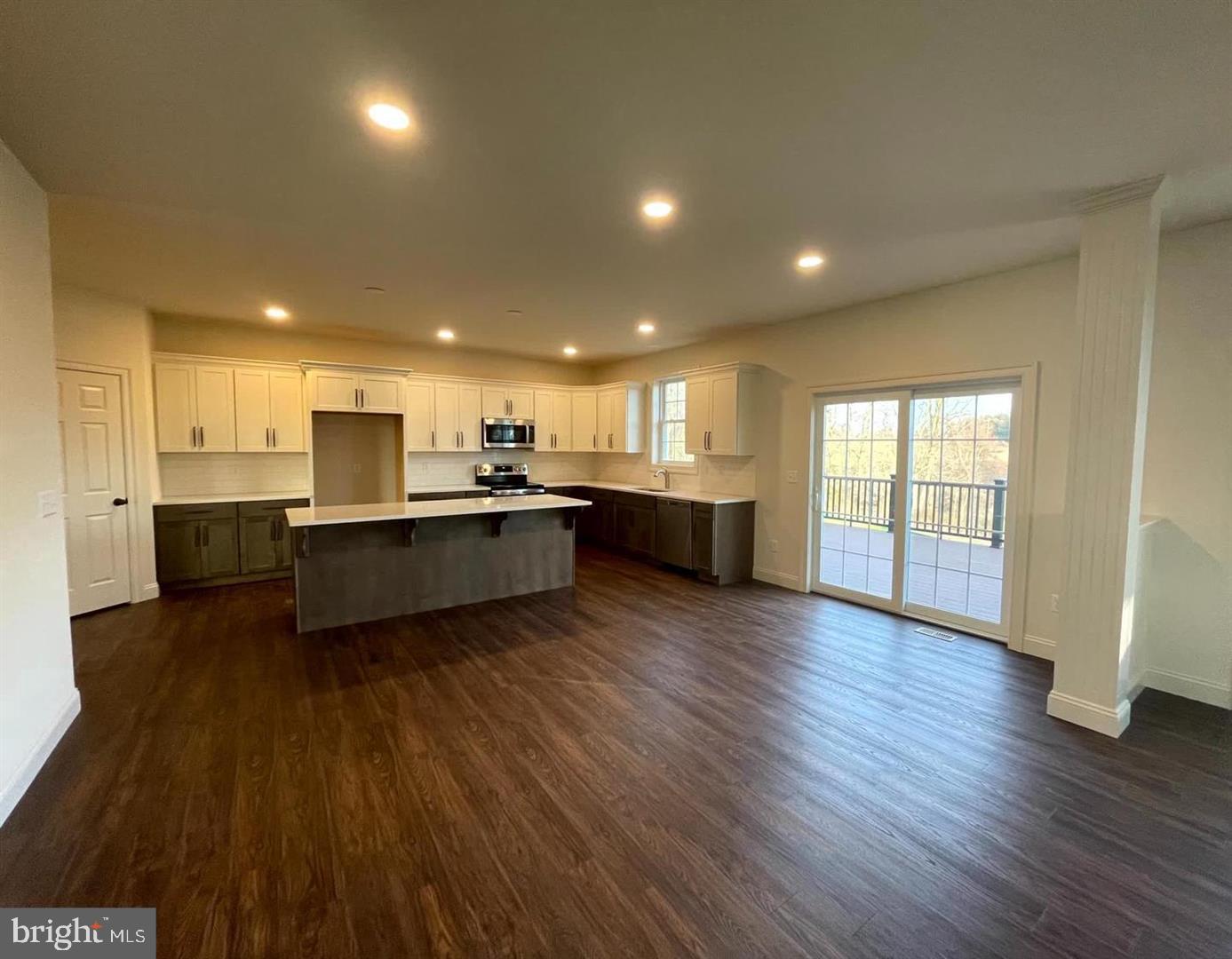 373 Wickmere Street #B - CORTLAND