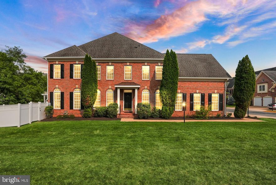 Moving credit of $1,000 for a ratified lease by 12/31/2020

Last similar home rented for $5,500/month -  See 43620 Merchant Mill Ter, Leesburg, VA 20176

Elegant, end unit patio home that lives like an upscale single family home; 3 bedrooms (plus a room in the lower level that was used as a bedroom); 3 full bathrooms and 1 half bathroom; hardwood floors on the main level; upgraded carpet on the upper level; huge luxury primary bedroom with tons of light and a separate sitting room.  Two walk in closets and a luxury full bathroom.  The upper level landing could be used as a computer room, library or homework room.  LVP on the lower level.  Lower level has a walk up exit from the lower level.  Fully fence yard and backs to a private oasis of trees!  Neutral paint and flooring throughout the home.  All of this AND the community of Lansdowne on the Potomac which provides close proximity to great schools, restaurants and shopping.  Not to mention the outdoor pool, fitness center, playgrounds, sports courts, business center, ballroom and meeting rooms.