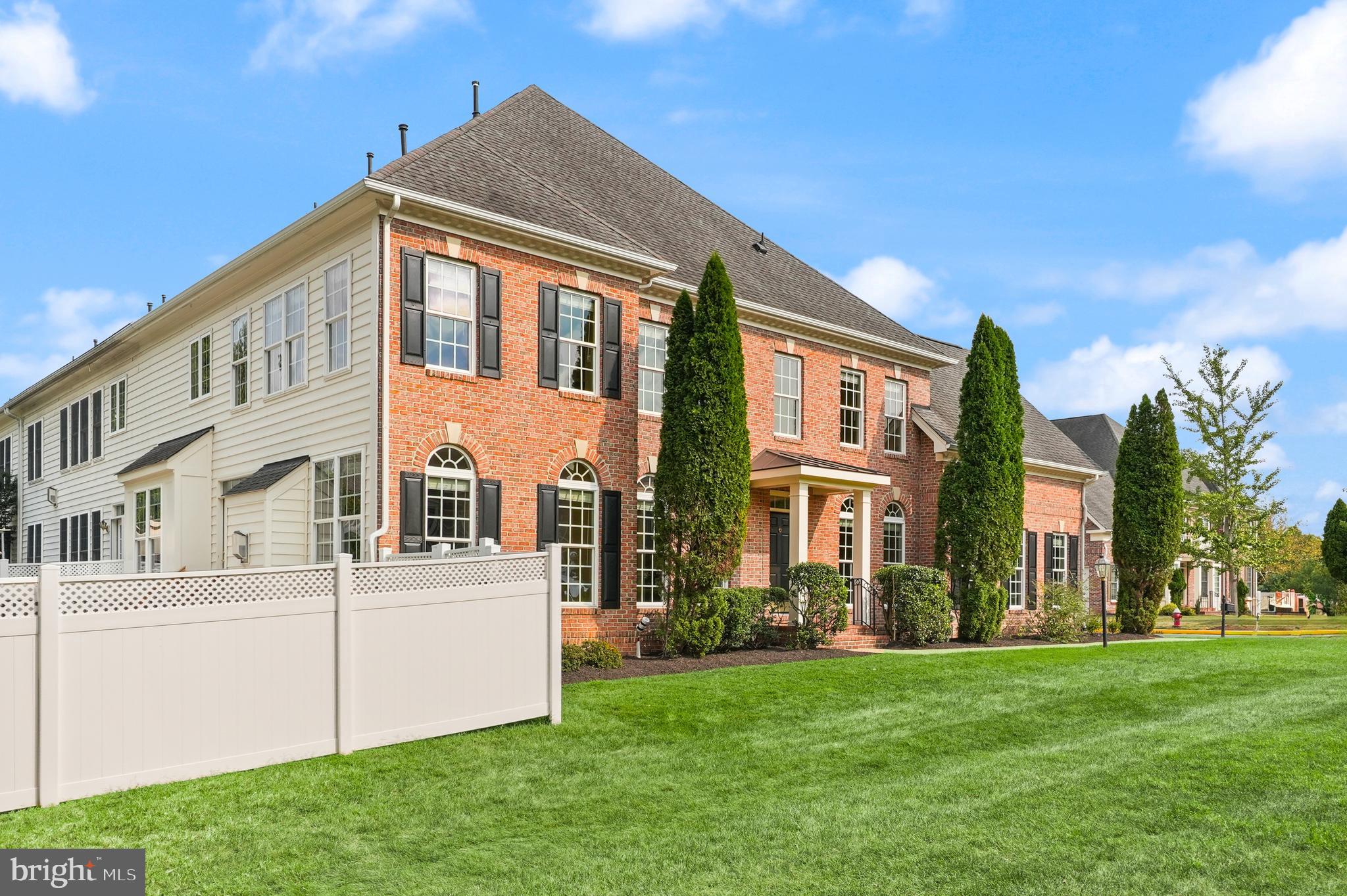 LANSDOWNE ON THE POTOMAC - Residential Lease