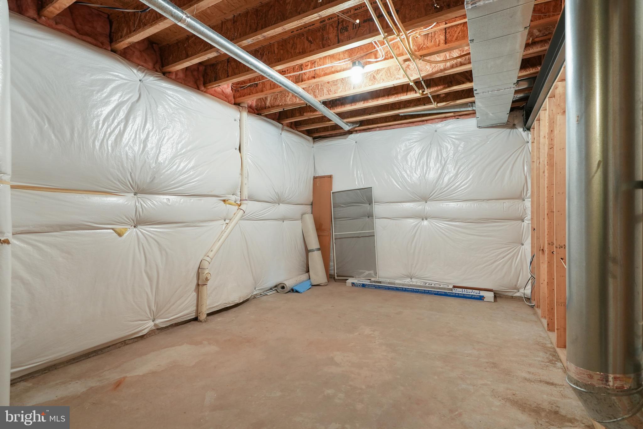 LANSDOWNE ON THE POTOMAC - Residential Lease