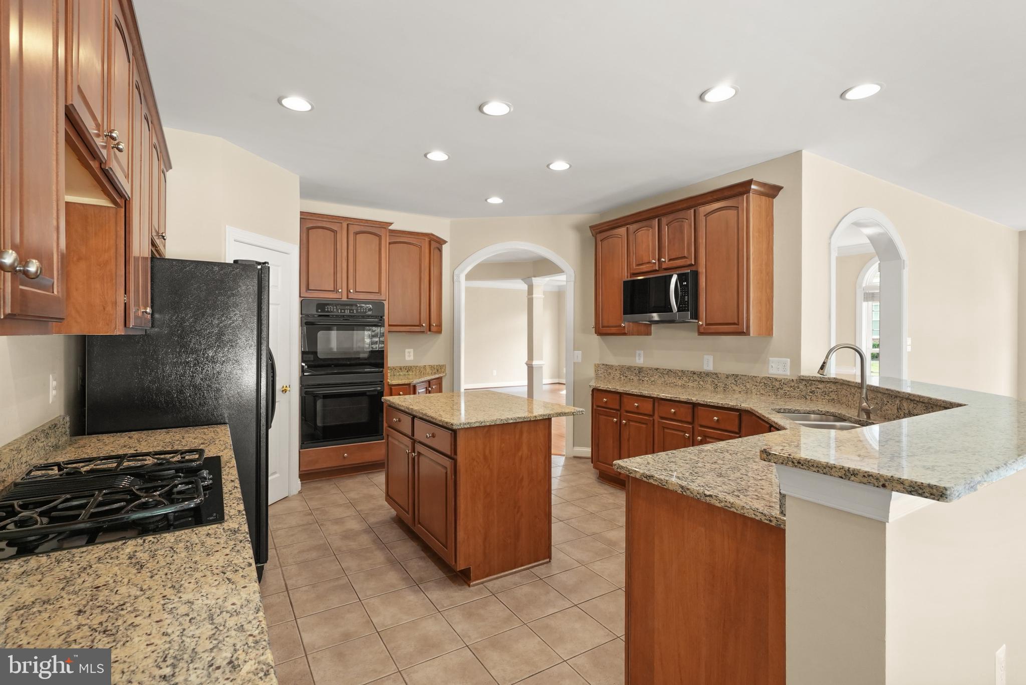 LANSDOWNE ON THE POTOMAC - Residential Lease