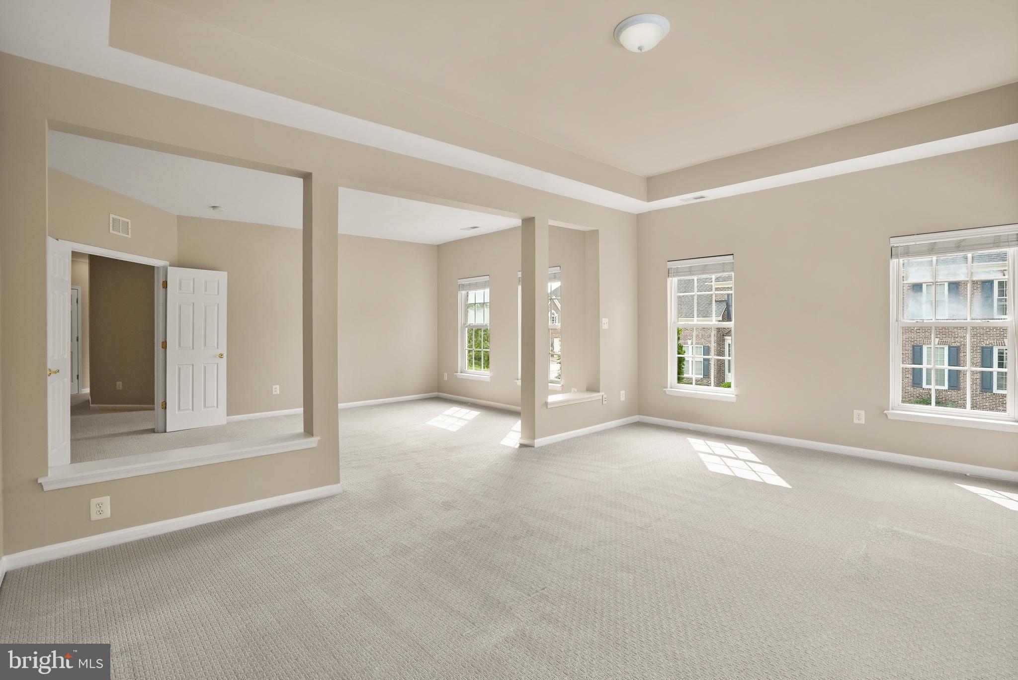 LANSDOWNE ON THE POTOMAC - Residential Lease