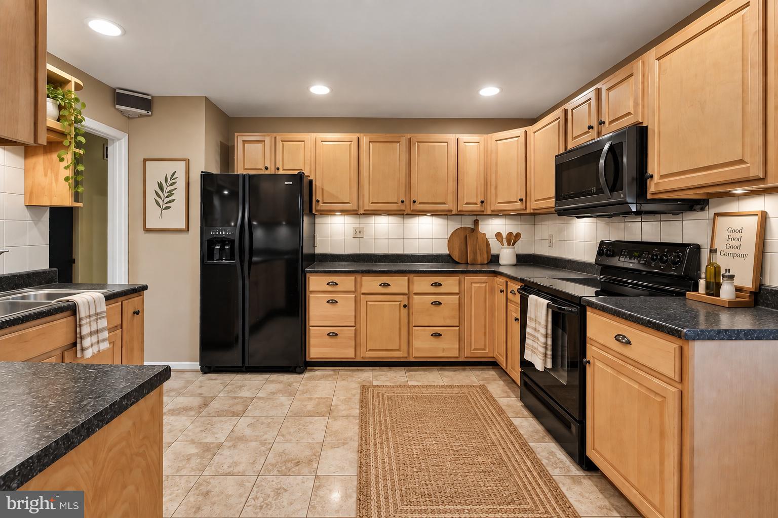 7408 BULL RUN DRIVE