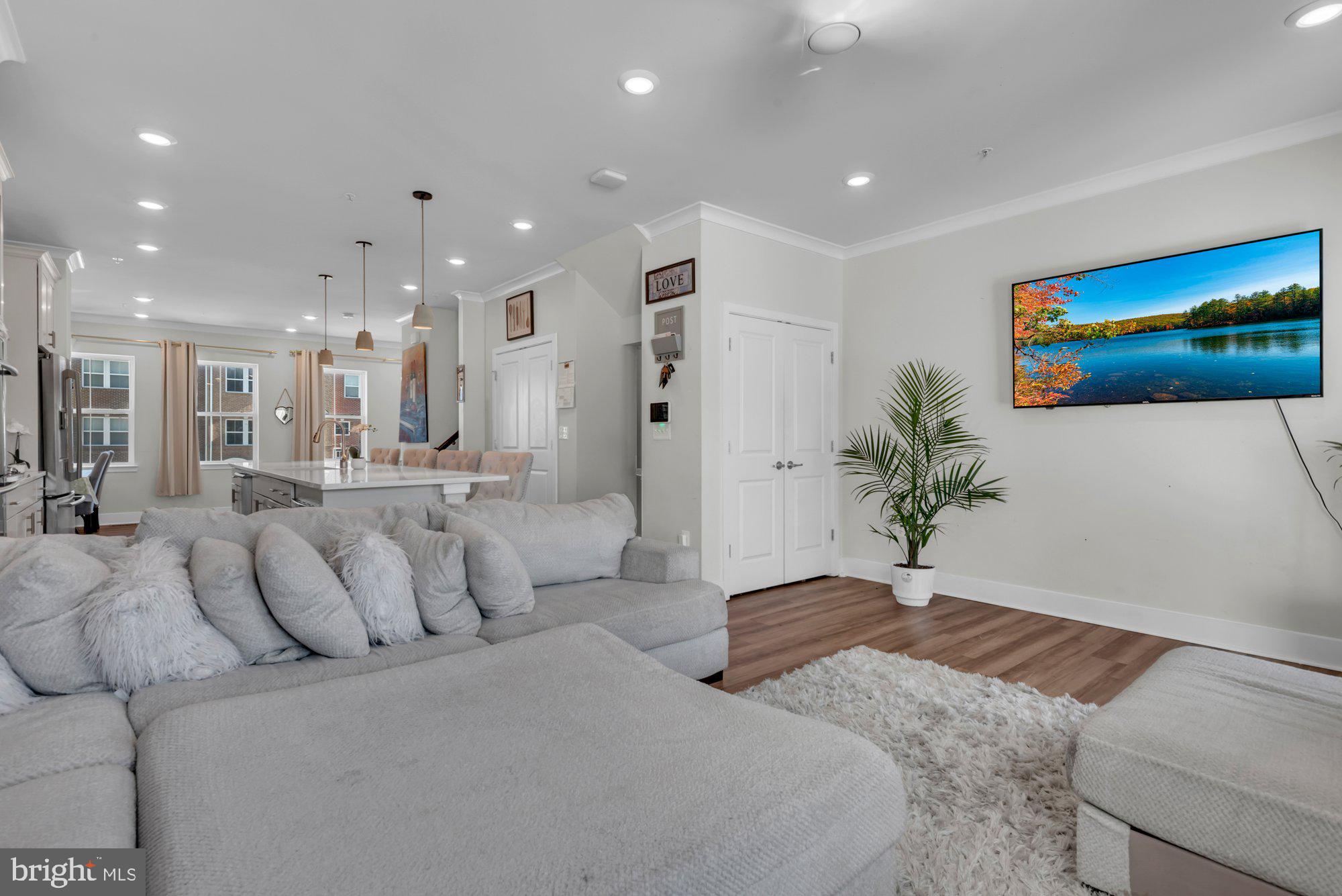 STONEHAVEN - Residential