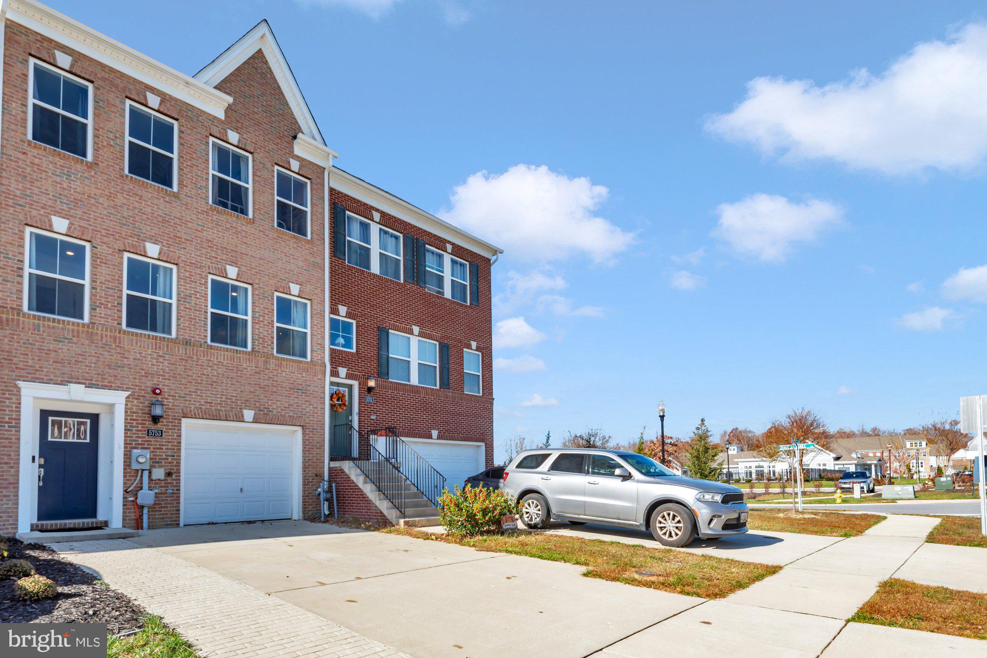 5753 FREDERICK DOUGLAS PL