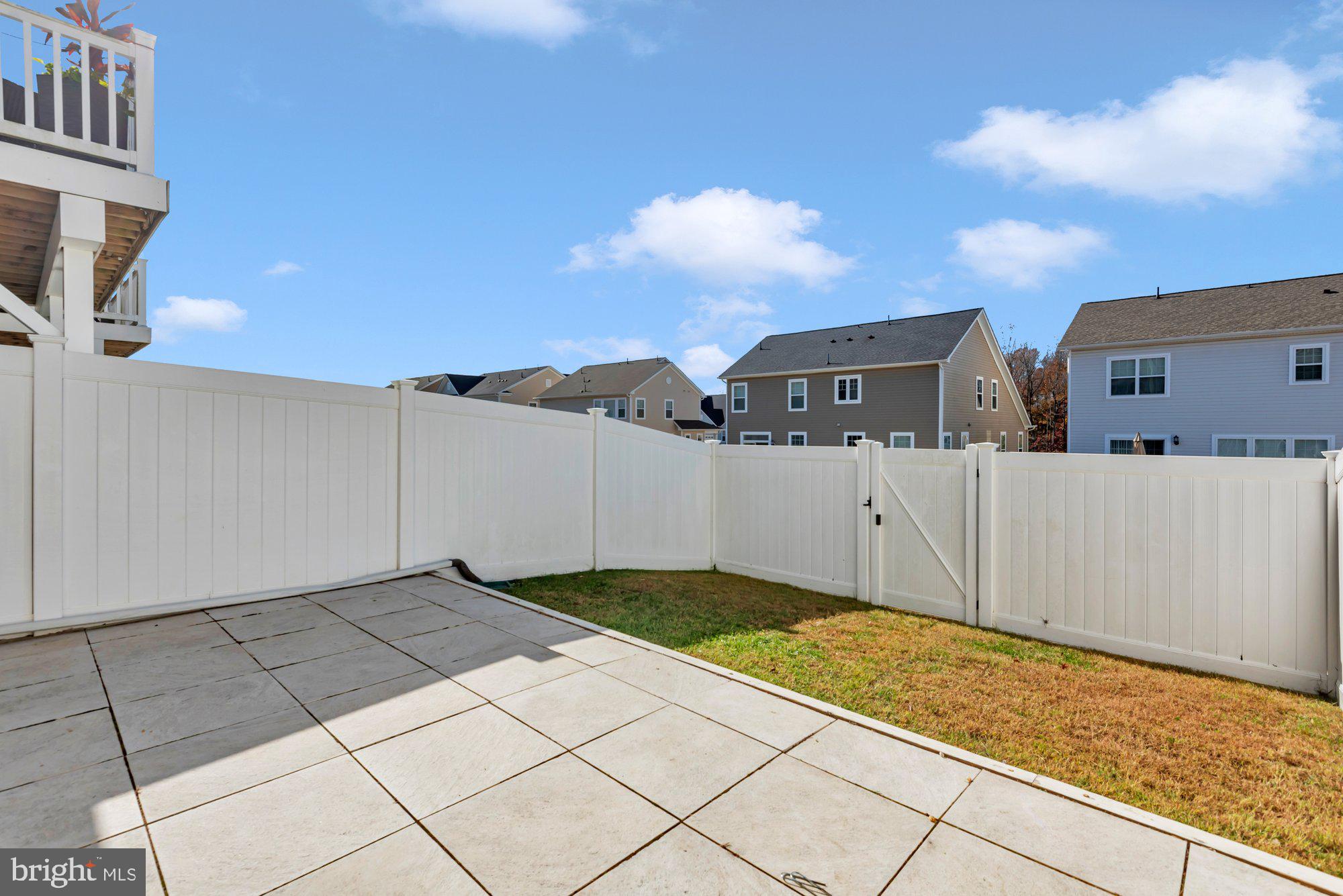 STONEHAVEN - Residential