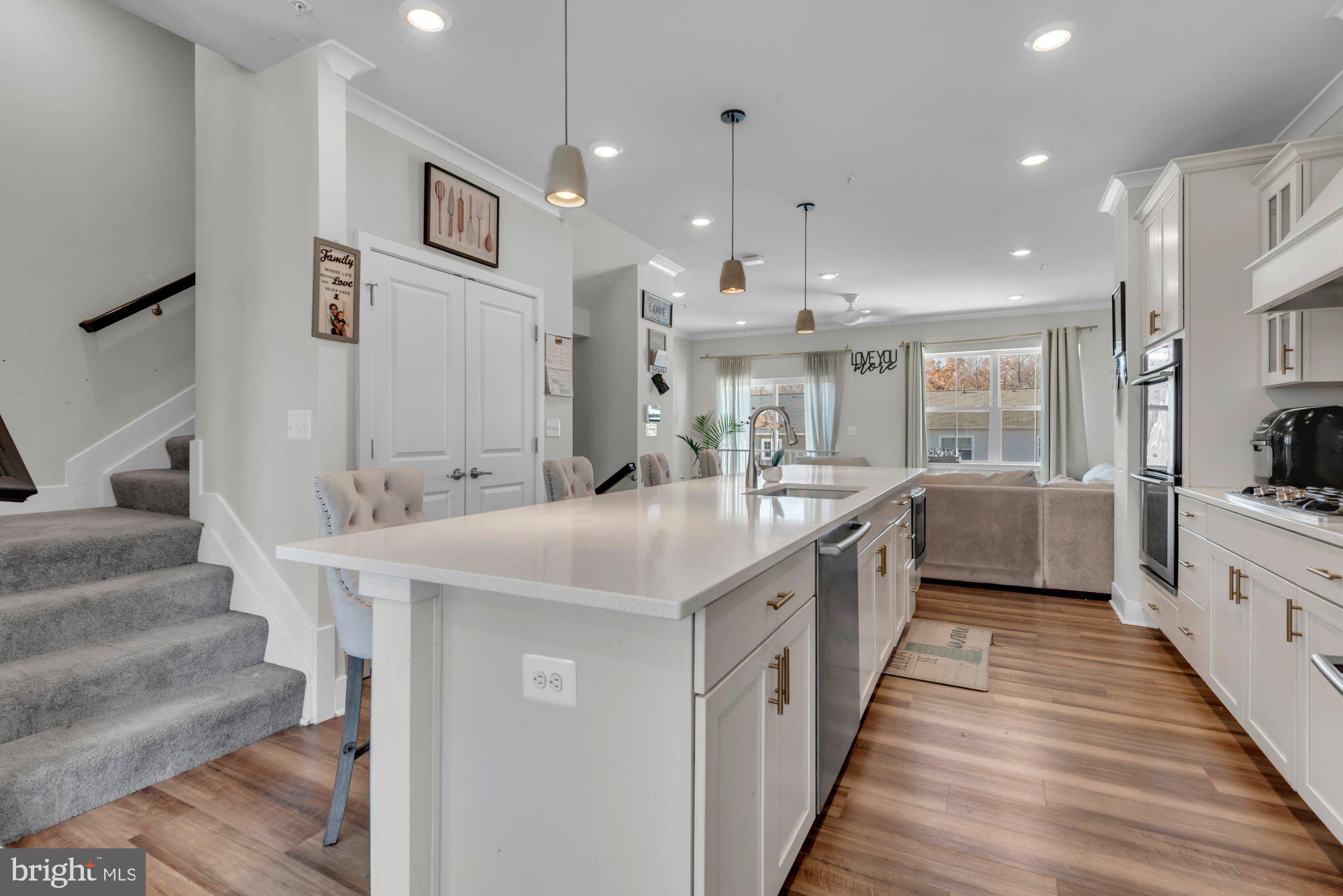 STONEHAVEN - Residential