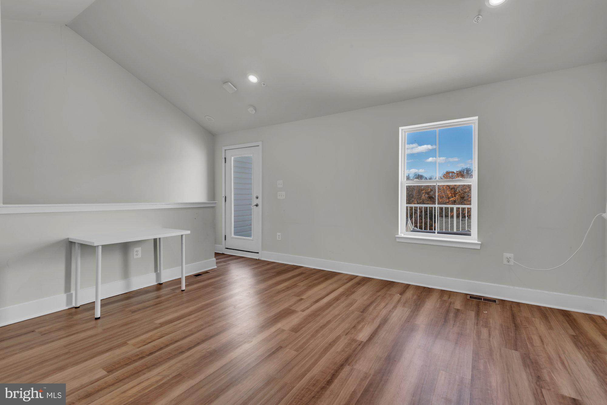 STONEHAVEN - Residential