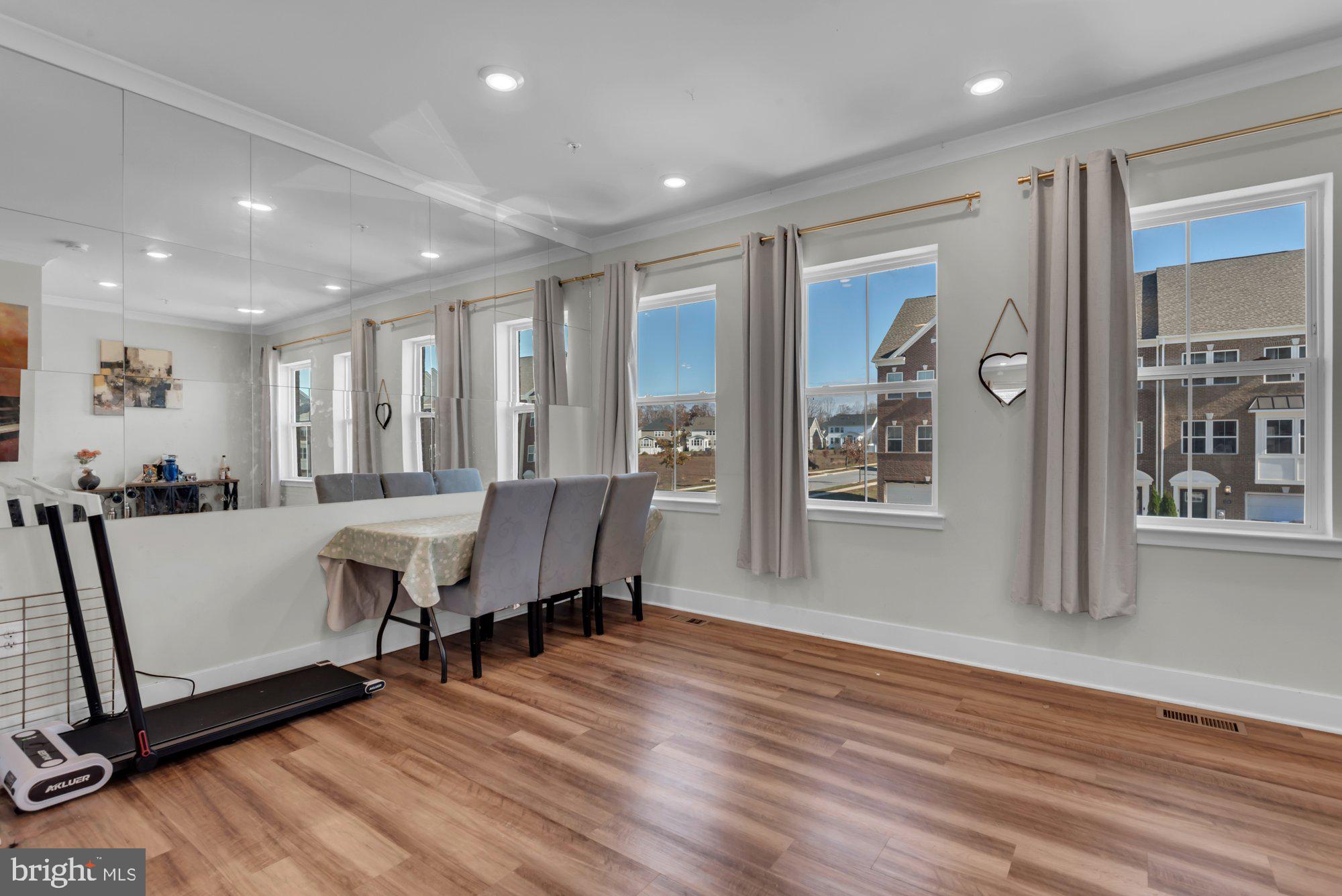 STONEHAVEN - Residential