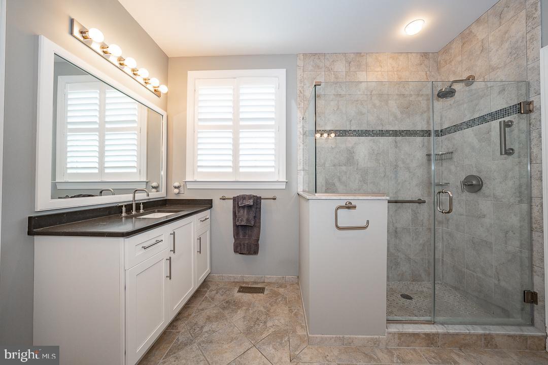 LISETER - Residential