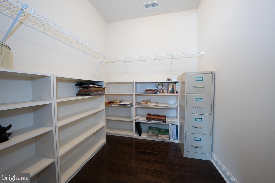 LISETER - Residential