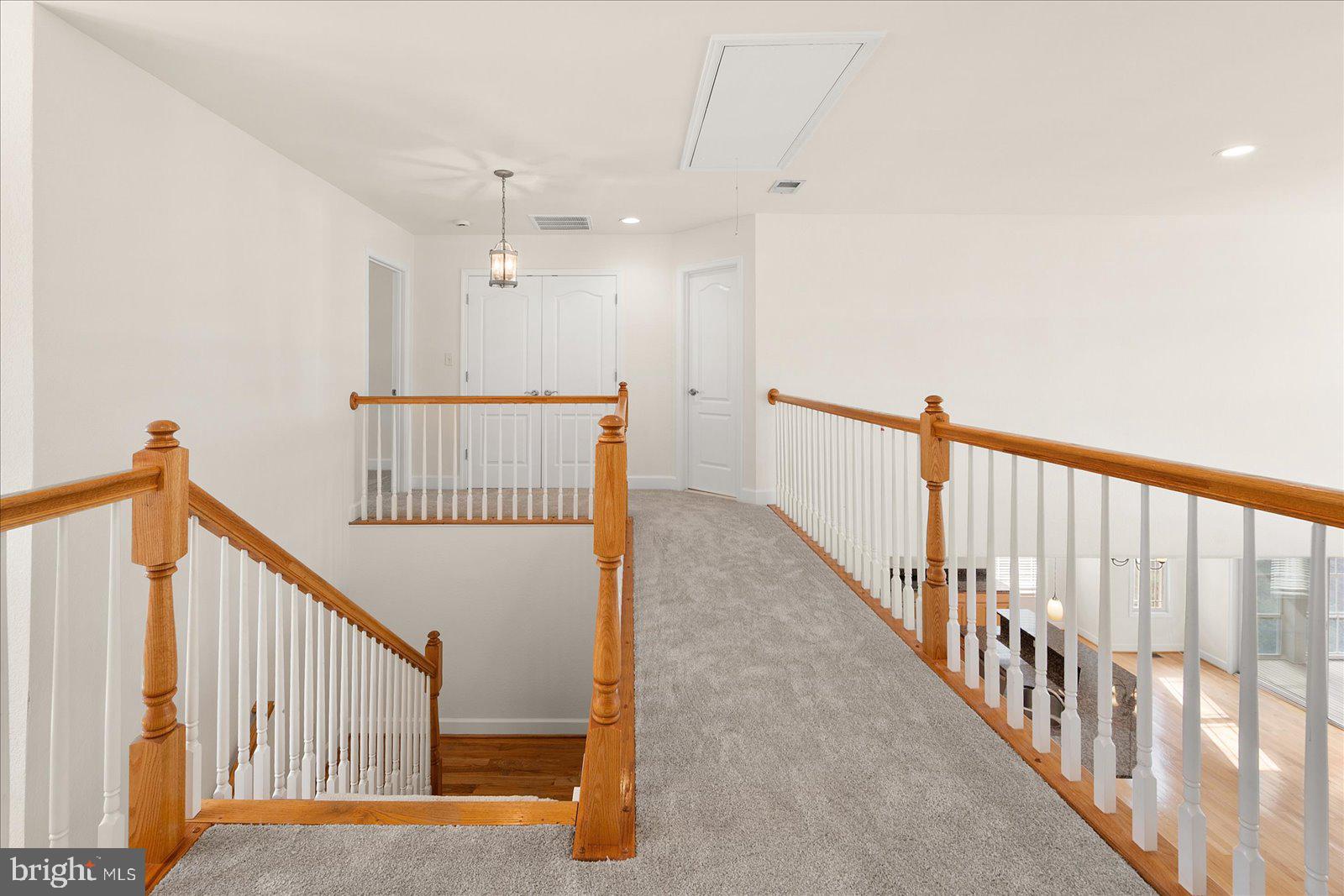 GLEN RIDDLE - Residential