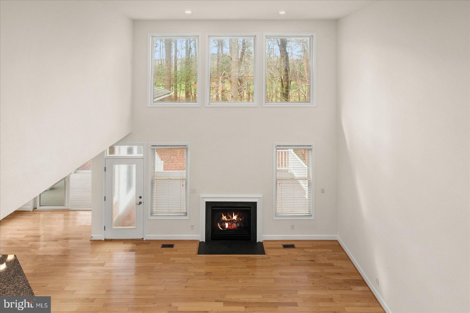 GLEN RIDDLE - Residential