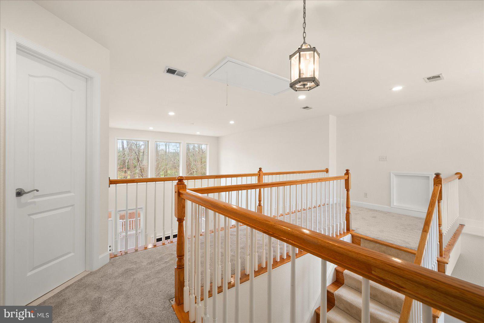 GLEN RIDDLE - Residential