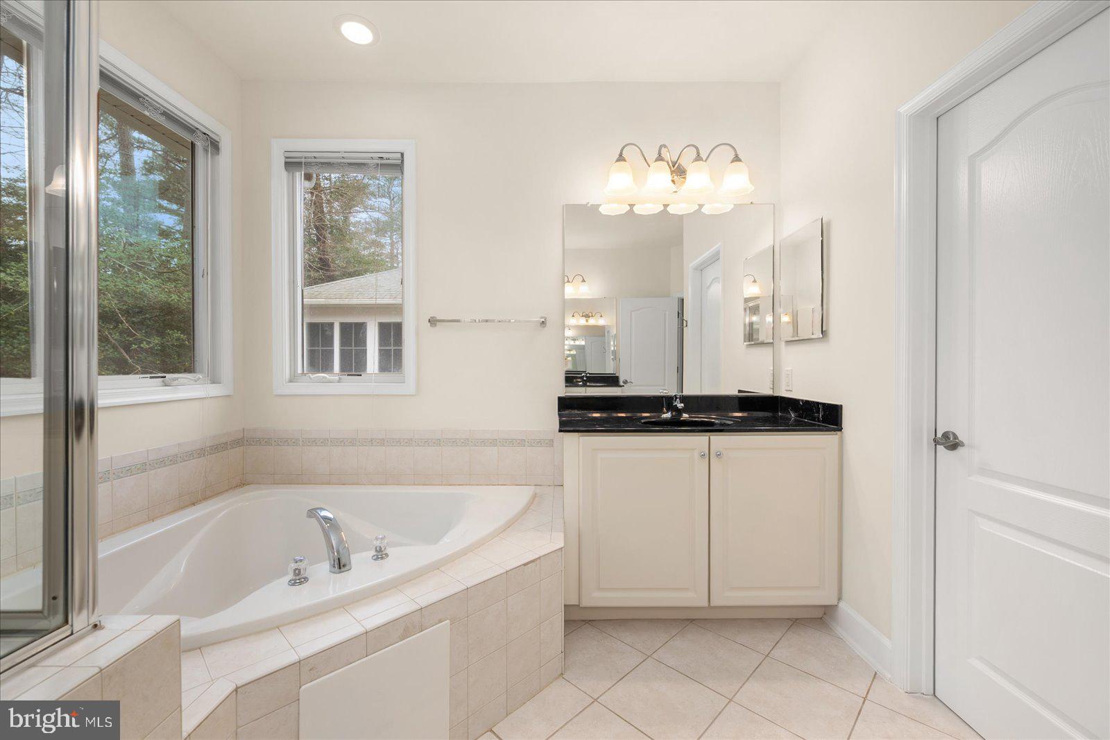 GLEN RIDDLE - Residential