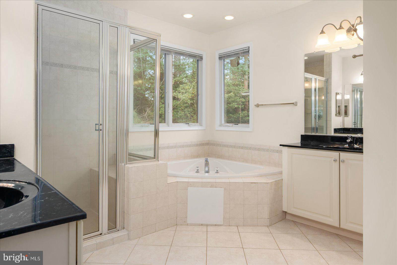 GLEN RIDDLE - Residential