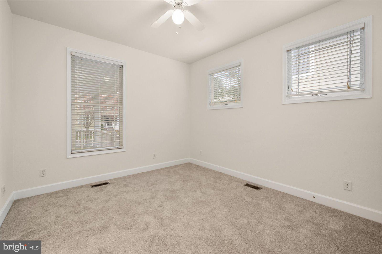 GLEN RIDDLE - Residential