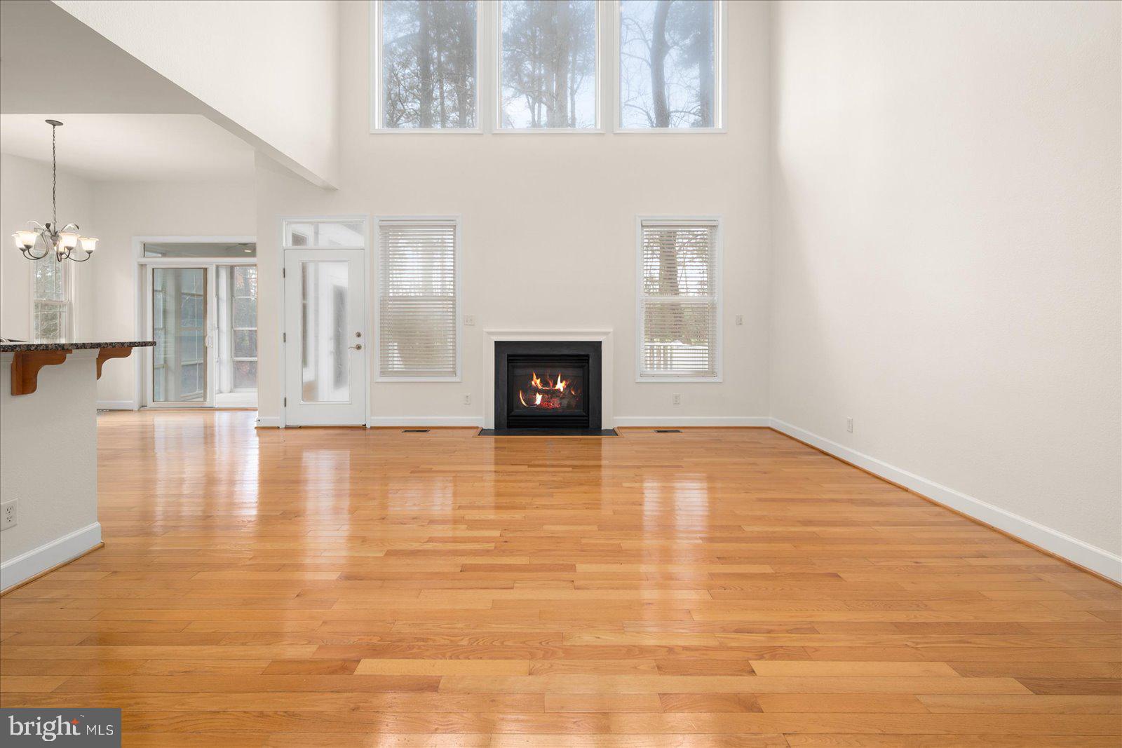 GLEN RIDDLE - Residential