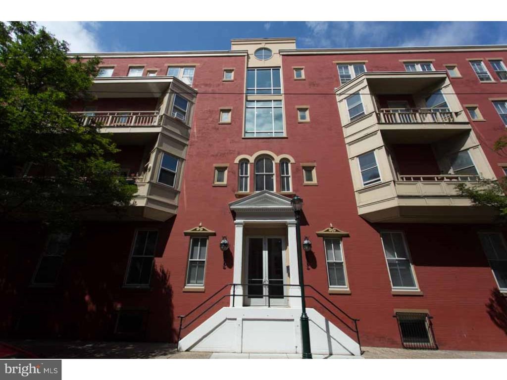 Photo of 1100 Spruce Street #3D, PHILADELPHIA, PA 19107 (MLS # PAPH2550306)