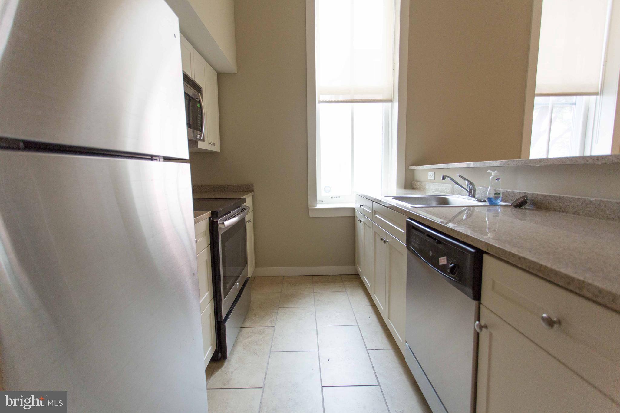 WASHINGTON SQ WEST - Residential Lease