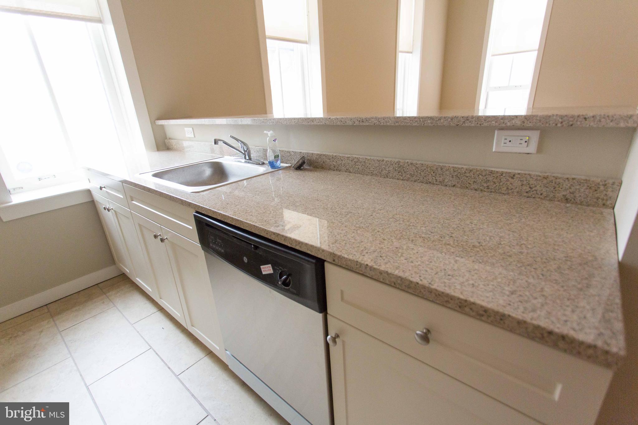 WASHINGTON SQ WEST - Residential Lease