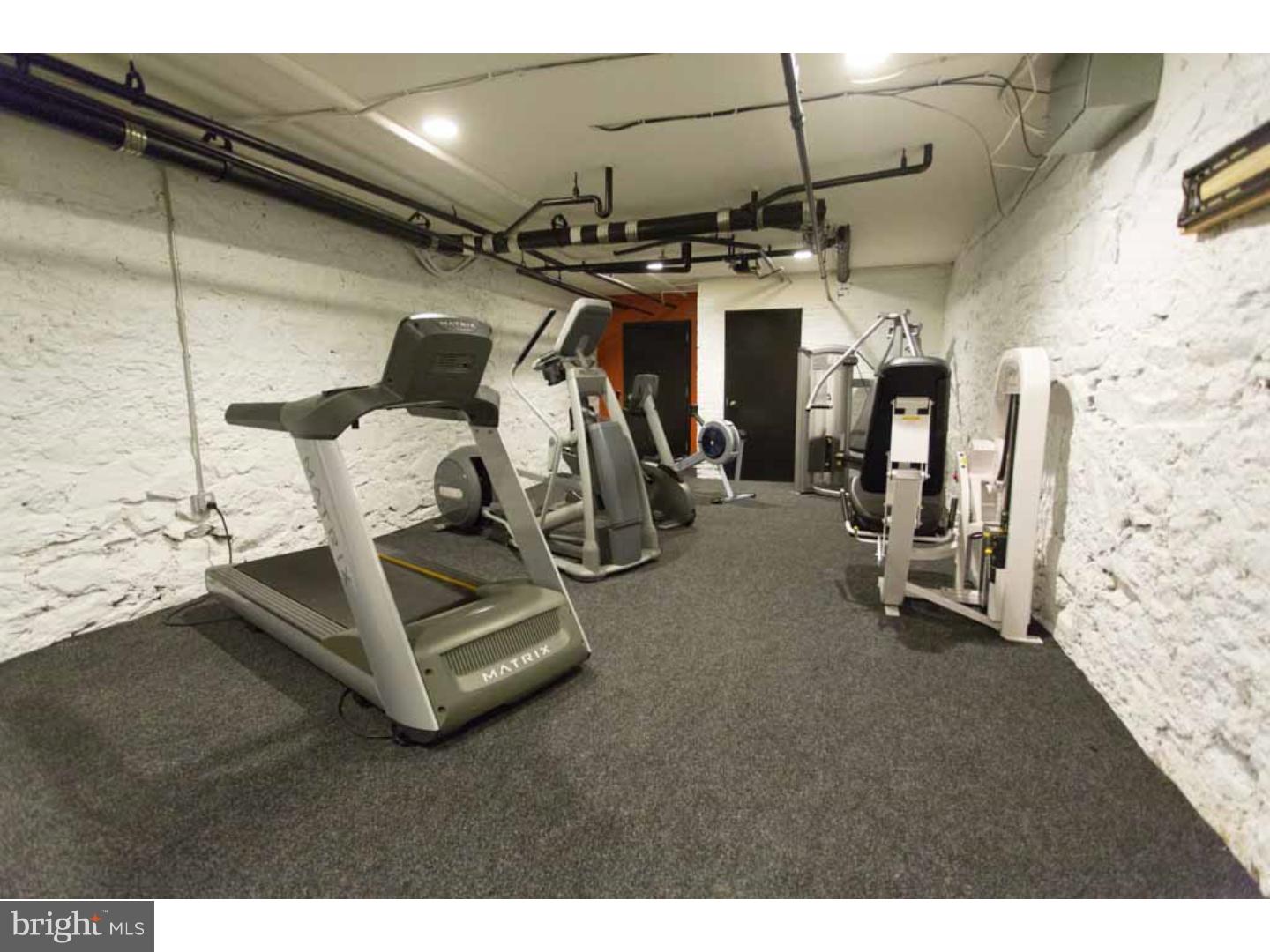 WASHINGTON SQ WEST - Residential Lease