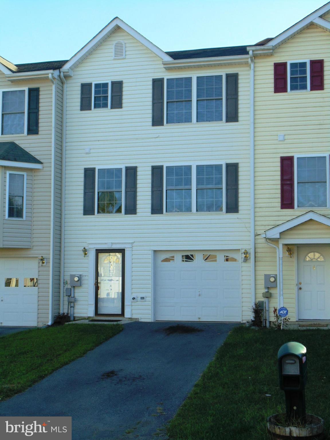 WILDFLOWER RIDGE - Residential