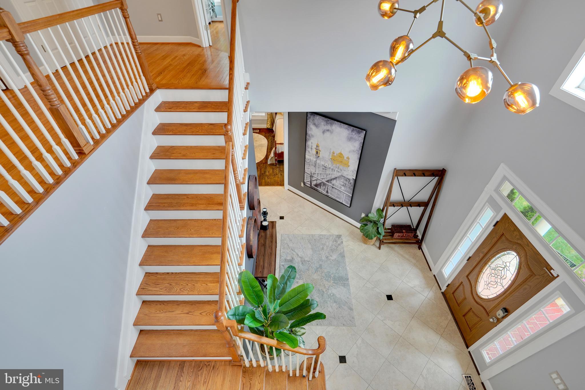 GRAYS OAKTON - Residential