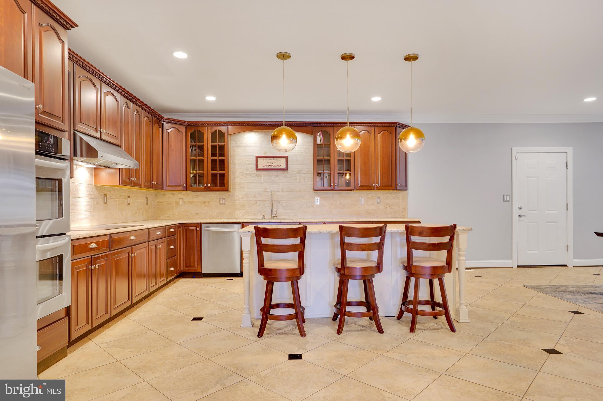 GRAYS OAKTON - Residential