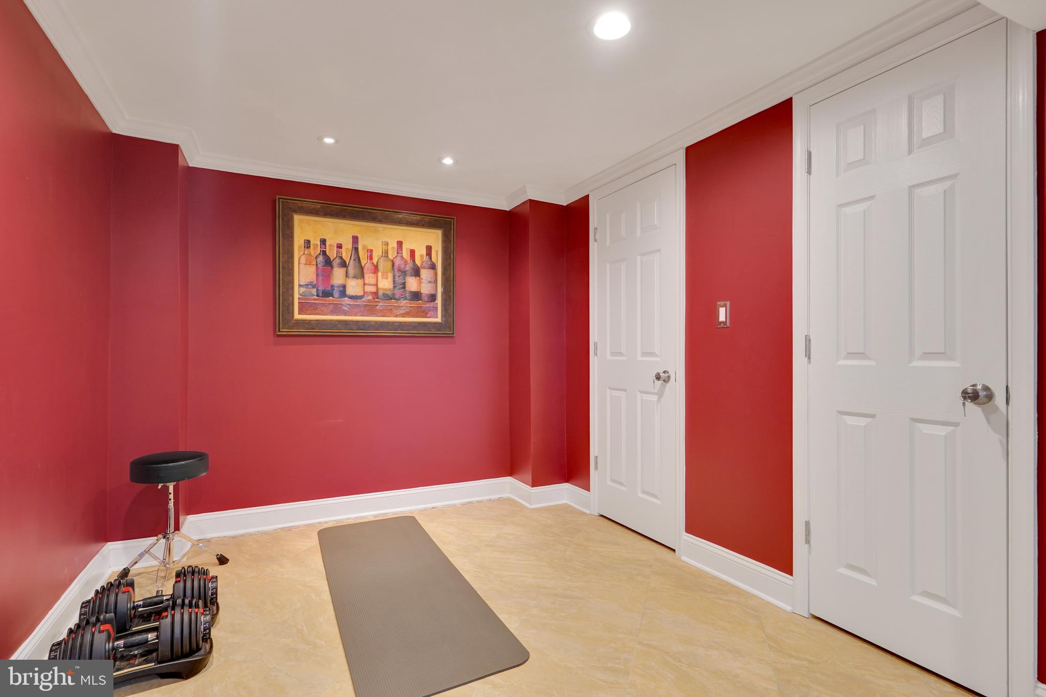 GRAYS OAKTON - Residential