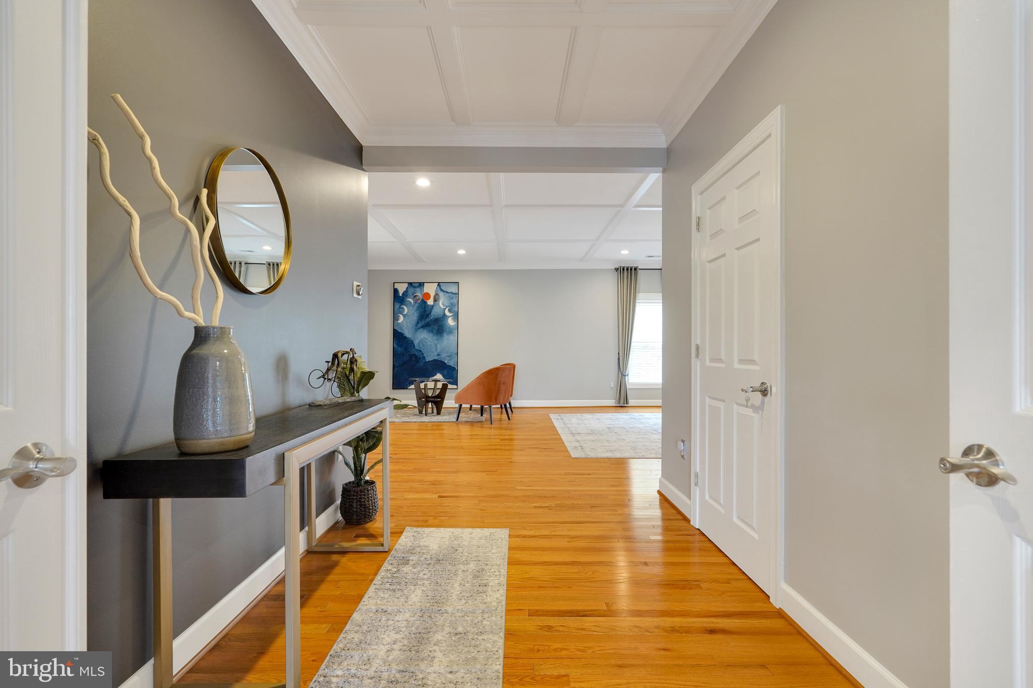 GRAYS OAKTON - Residential