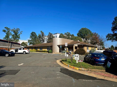 Photo of 9511 Technology Drive, MANASSAS, VA 20110 (MLS # VAMN2012126)