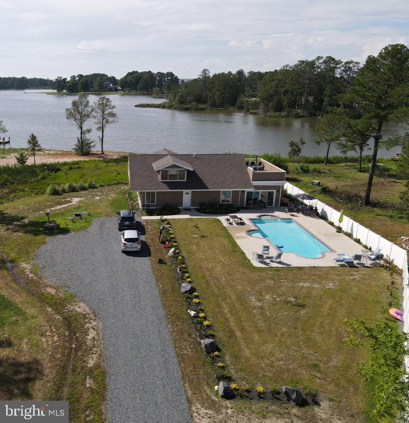 5757 DOCKSIDE LANE