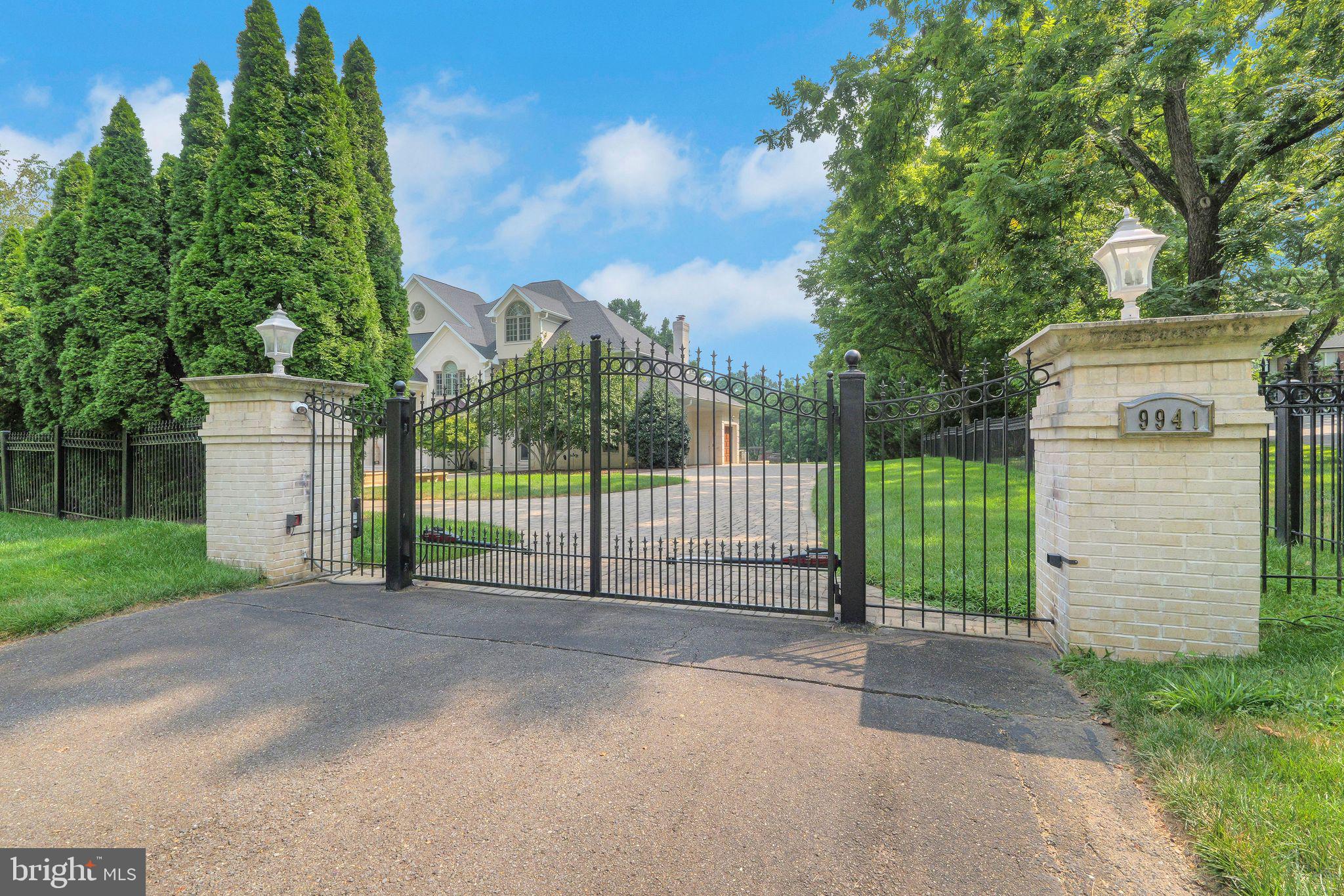 9941 LAWYERS ROAD