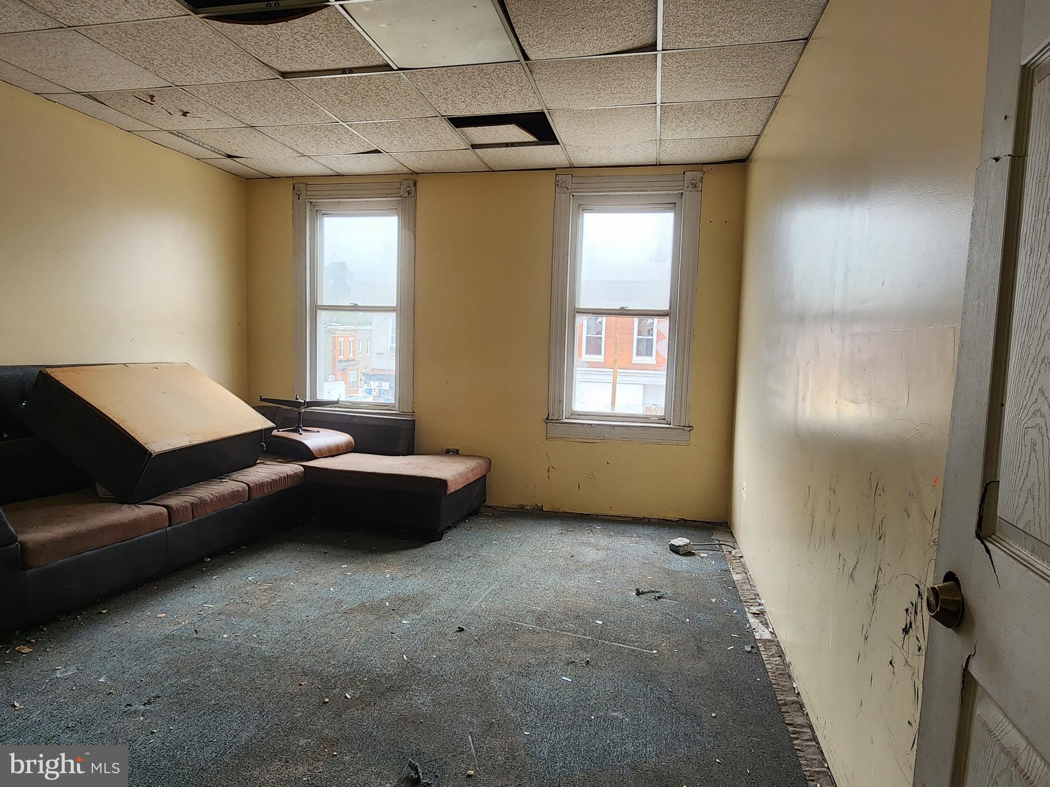 MIDTOWN EDMONDSON - Residential