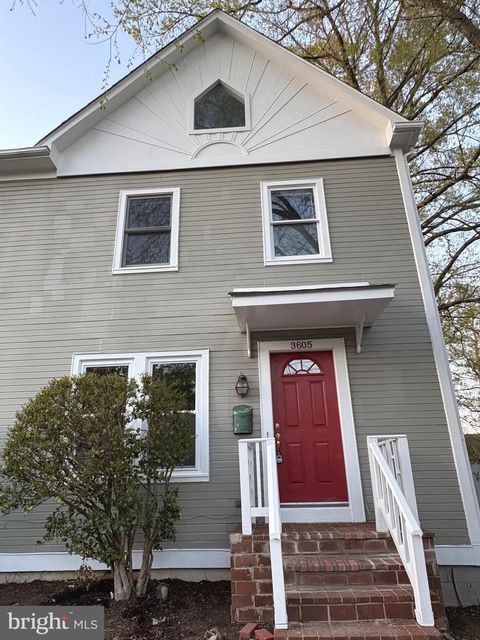 3605 13TH STREET N ARLINGTON VA 22201