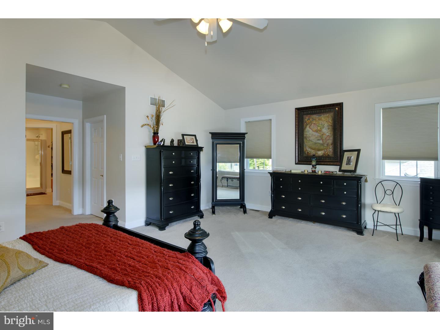 NORTHRIDGE - Residential