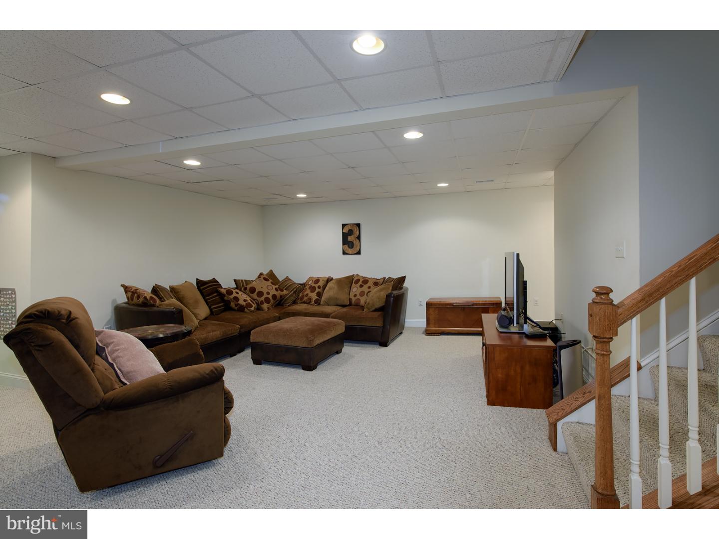 NORTHRIDGE - Residential