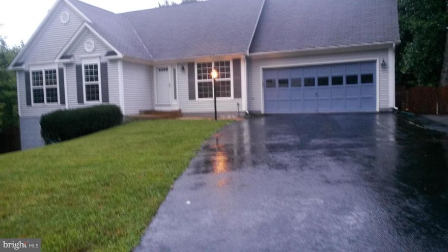 Large two level rambler on fantastic lot. Fenced in yard, backs up to trees, huge outdoor closed in porch off sunroom, finished basement, 2 car garage. Large basement for entertaining. Pets allowed with deposit.