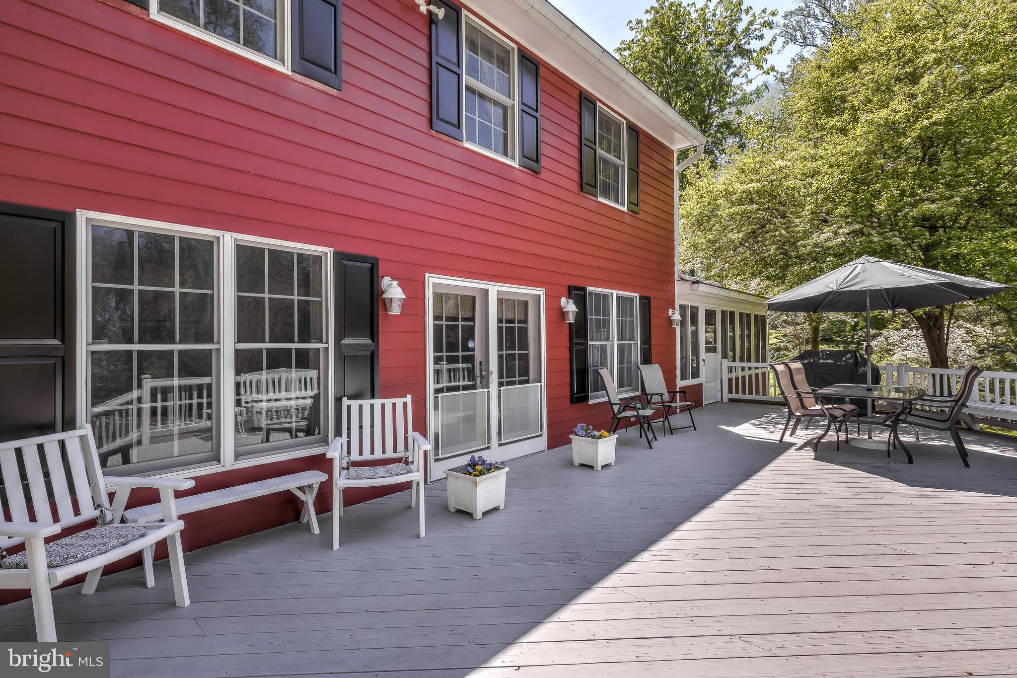 FOUR WINDS/RUXTON - Residential