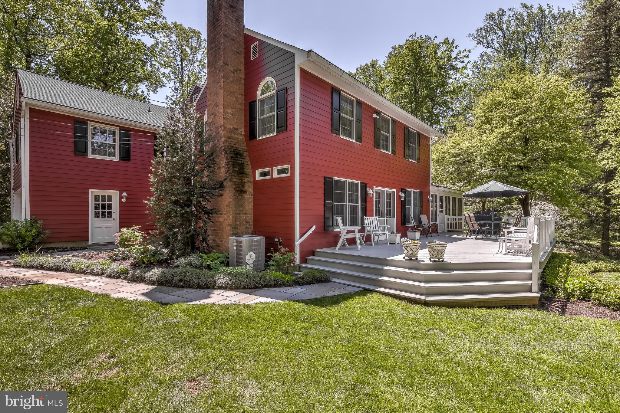 FOUR WINDS/RUXTON - Residential