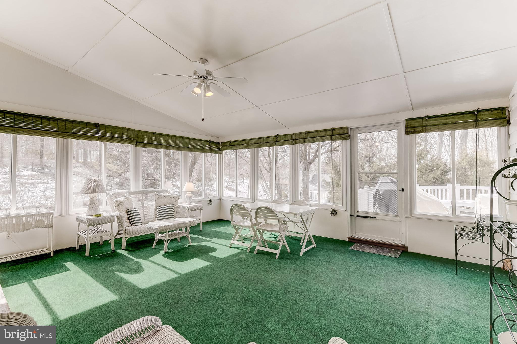 FOUR WINDS/RUXTON - Residential