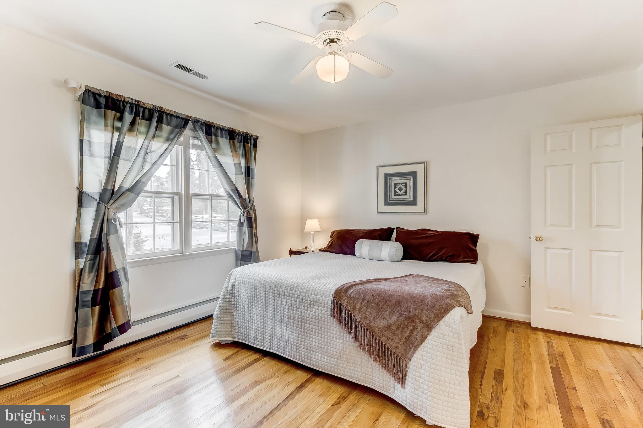 FOUR WINDS/RUXTON - Residential