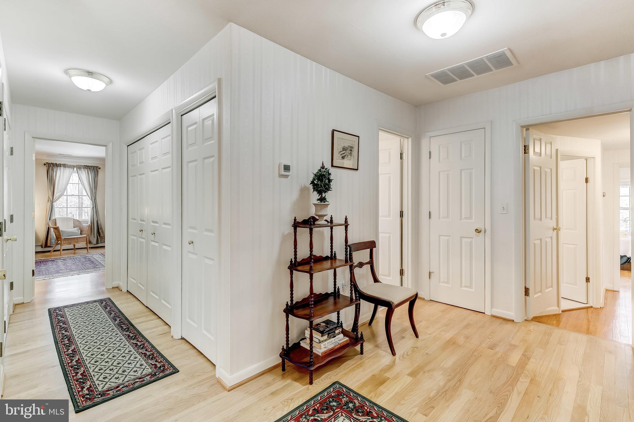 FOUR WINDS/RUXTON - Residential