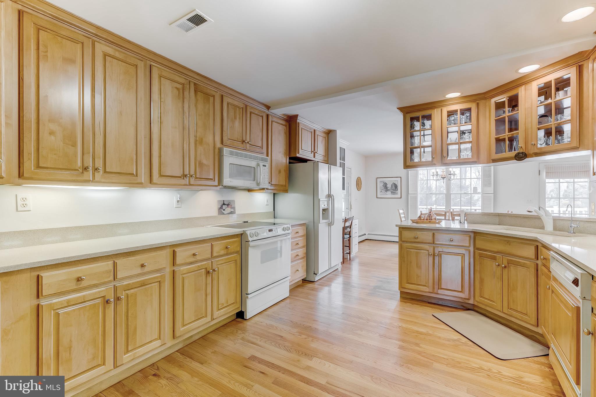 FOUR WINDS/RUXTON - Residential