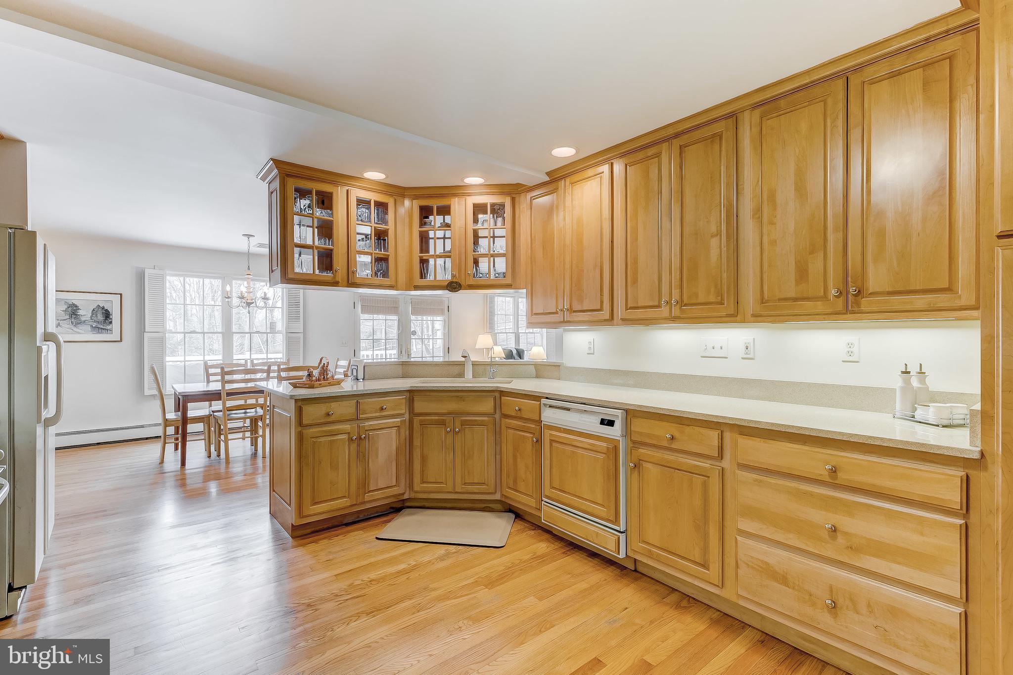 FOUR WINDS/RUXTON - Residential