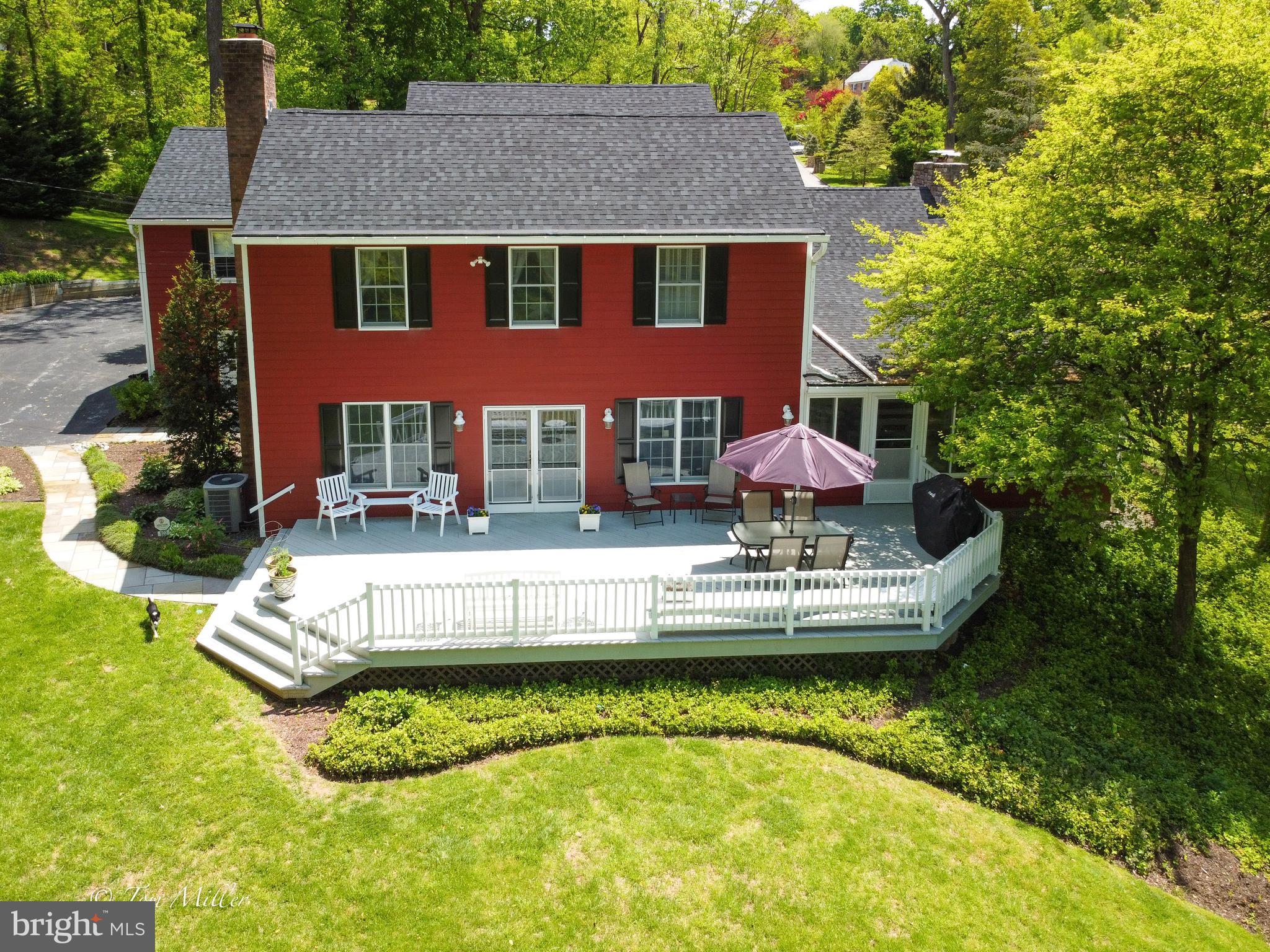 FOUR WINDS/RUXTON - Residential