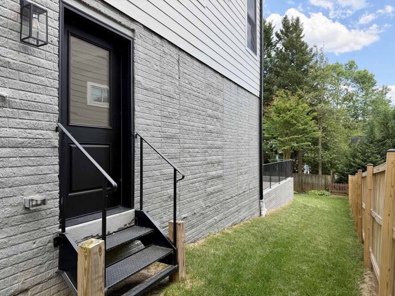 HUNTINGTON TERRACE - Residential