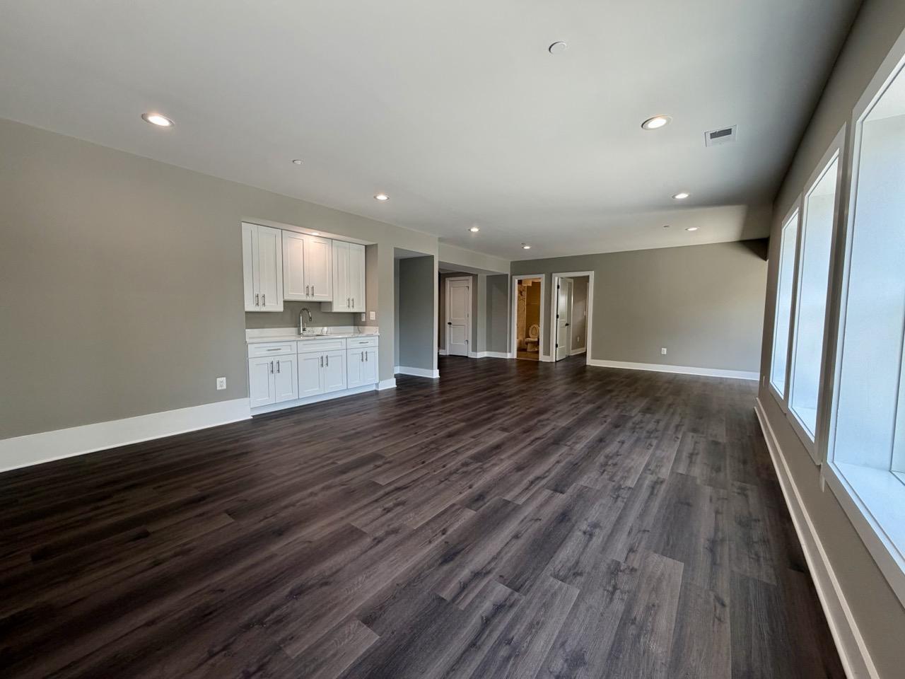 HUNTINGTON TERRACE - Residential